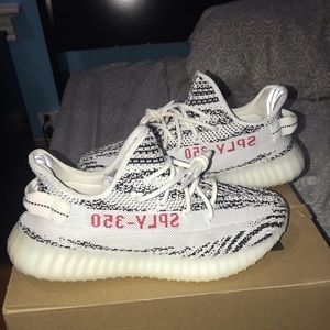 Yeezy zebra 350